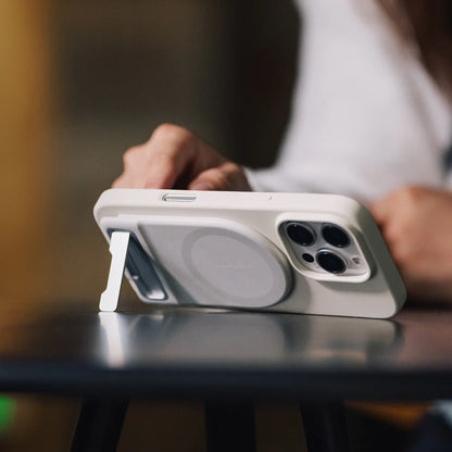 Magnetic Bluetooth Camera Grip